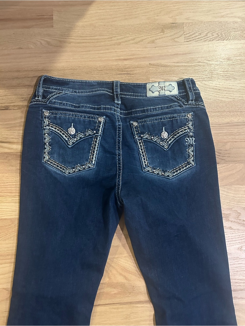 Miss Me Midrise Bootcut - Picture 2 of 6